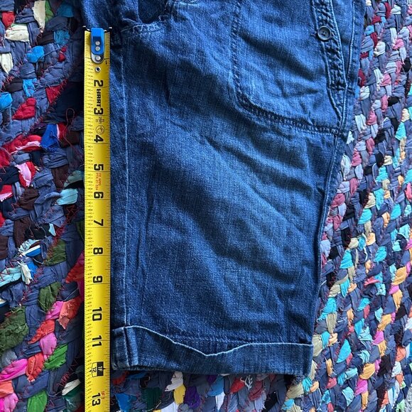Y2K Old Navy Blue Jean Denim Bermuda Shorts Women's Size 6 Summer Vacay Beach - Picture 16 of 16